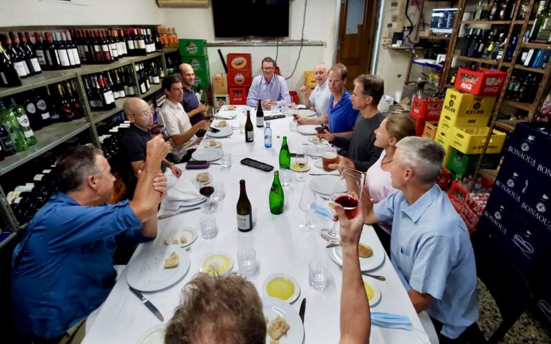 208dc8bf-914a-4e9c-8e29-a3fcbcb72983